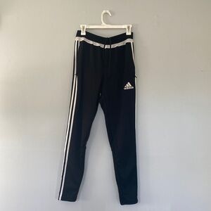 Men’s Adidas Climacool pant, zipper pocket